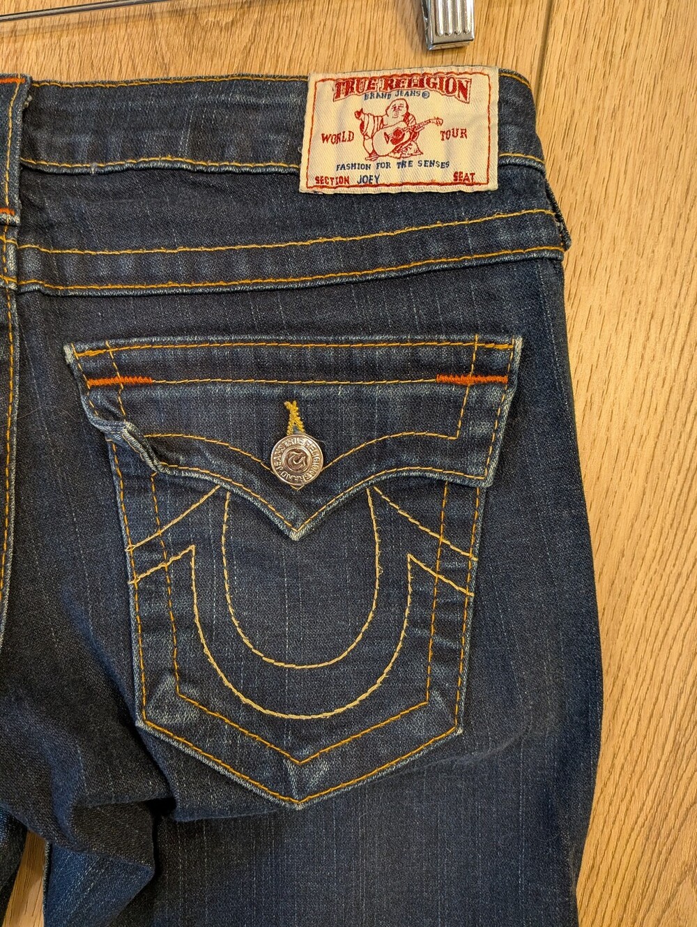 True Religion Joey Low Rise Flare Jeans Dark Wash Size 27 - Picture 3 of 7